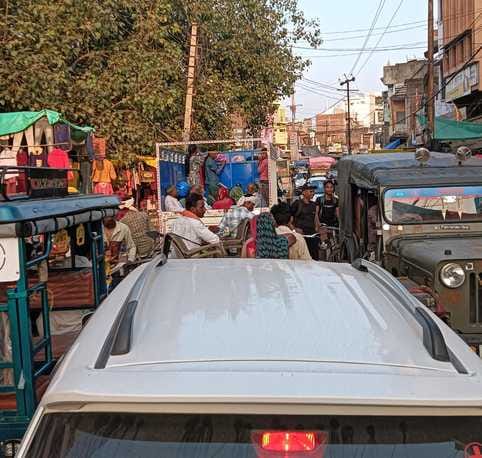 Jam caused by random vehicles, pedestrians troubled all day long