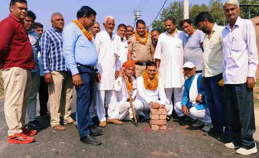 Travel will be smooth...roads will be built at a cost of Rs 5 crore, villagers expressed gratitude.