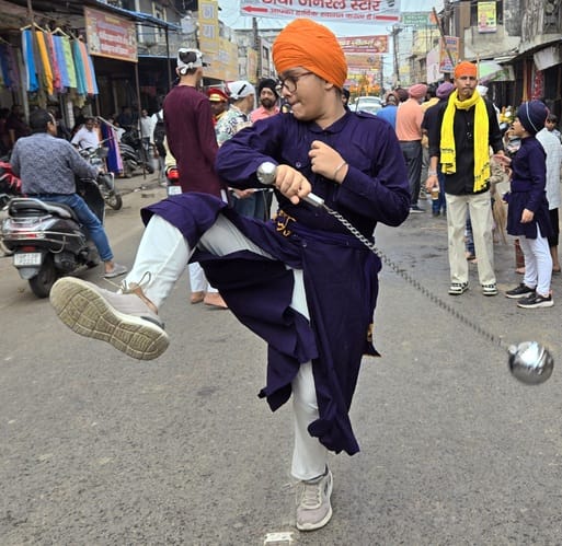 A procession was taken out in the city before Guru Nanak Jayanti