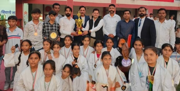 Yamunanagar team got first place in karate competition
