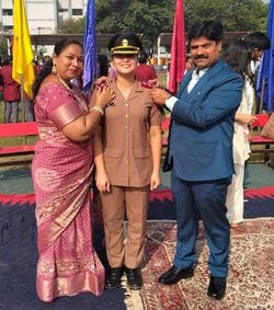 Loco pilot's daughter Jiya becomes lieutenant