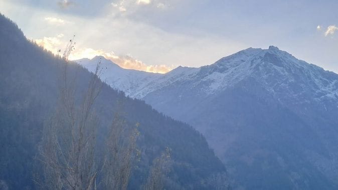 Saluni-Tikru road in bad condition, villagers upset