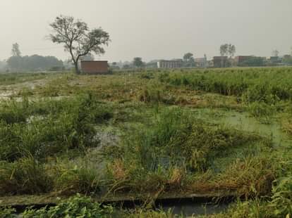 Angry villagers protested as sewage water was entering their fields.