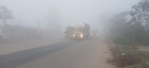 Fog slows down vehicles, impacts traffic movement