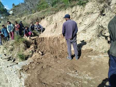 Road closed in Kyar and Kyari villages