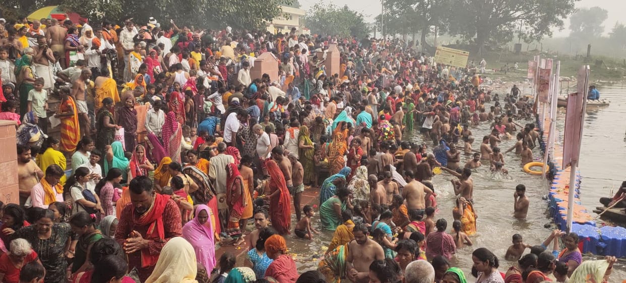 A dip of faith was taken on Kartik Purnima