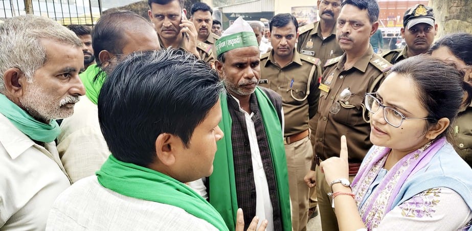 Bhakimu's protest ends after talks with SDM and CO