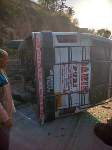 rajauri news, accident news