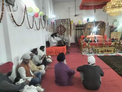 Guru Nanak Dev's Prakash Parv celebrated with great pomp in Tanakpur