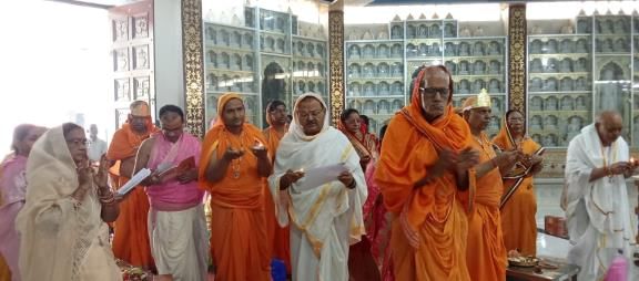 आत्मसंयम व सत्कर्मों से होता है कल्याण : सुलभ सागर