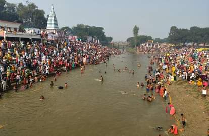 More than three lakh devotees took a dip of faith in the rivers and lakes