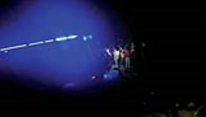 The accident occurred at 2:30 a.m. A sleeper bus overturned on the Agra Expressway, injuring more than 40 people.