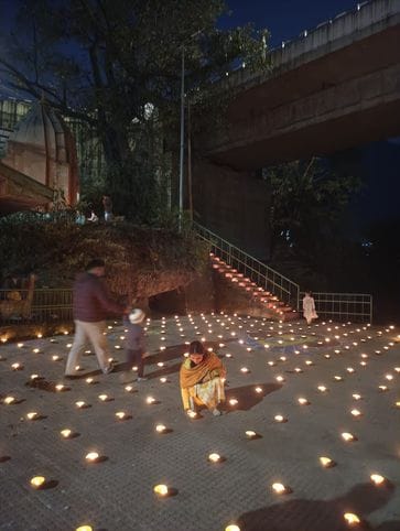 The banks of the Beas River shine with the light of faith