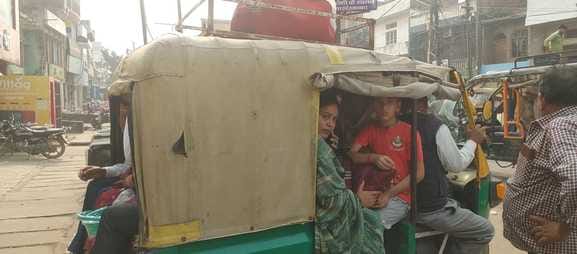 Tempo drivers are arbitrarily carrying double the number of passengers