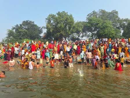 Devotees bathed in the Gomti and Sai rivers and offered prayers at temples.