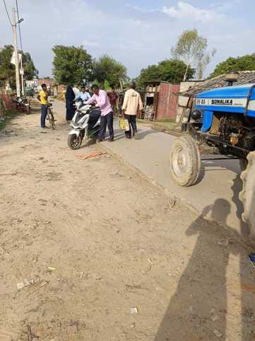 The administration forgot to level the roadside.