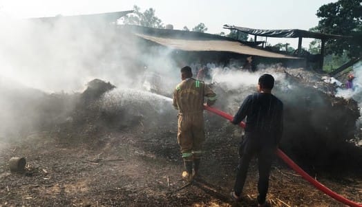 A massive fire broke out in a crusher; police rushed to the spot after receiving information about trapped workers.