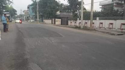 How can the journey be smooth...white stripes are missing from the roads, cat eyes and reflectors are also missing.