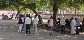 In the encounter, Wafiq, a criminal with a 50,000 rupee bounty on his head, was killed; he had 44 cases registered against him