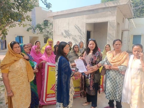 Demonstration held at Child Development Project Office
