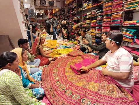 FIROZABAD NEWS BRIDAL DRESS