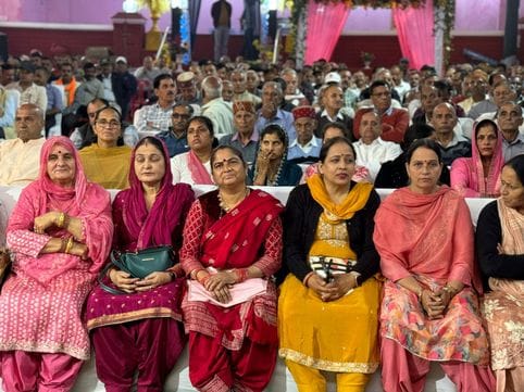 People are yearning for Himcare and Sahara Yojana: Ashish