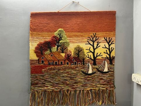 Jute wall hangings: No orders from the US, goods haven't even gone to Nepal