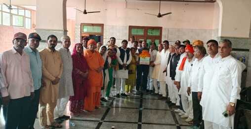 Tribute paid to brave soldiers at Rezangla
