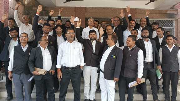 Demand for implementation of Advocate Protection Act