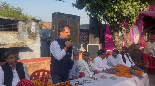 Development work is being carried out in the village of Sabla, costing lakhs of rupees.