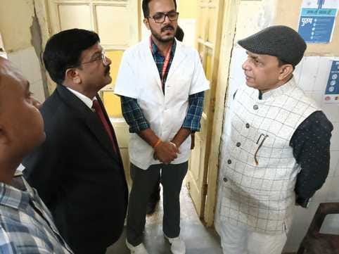 AD Health inspected the women's hospital and checked the facilities.