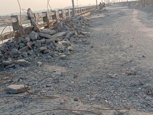 Even after two months, the repair work of Tanda-Kalwari bridge is slow