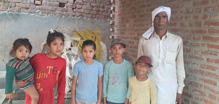 Farmer Arvesh's last rites performed at Attina Ghat