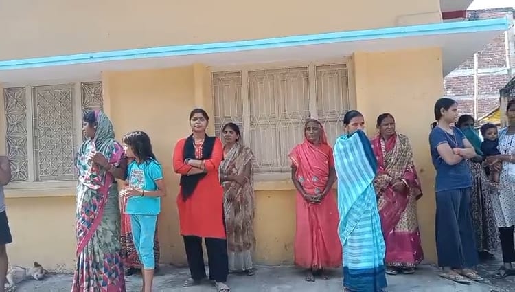 Bihar News: घर में संदिग्ध हालात में मिला पति-पत्नी का शव, बेटों से अलग रहते थे दंपत्ति, पुलिस ने शुरू की जांच