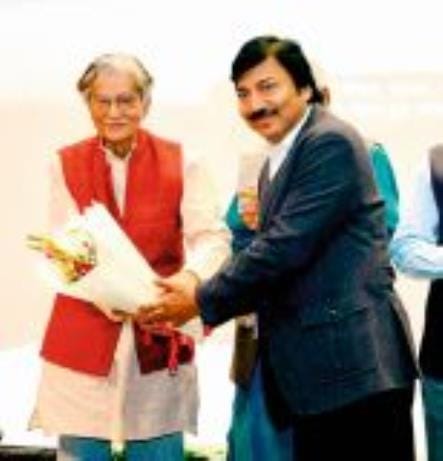Daya Prakash Sinha had a deep connection with Lucknow.