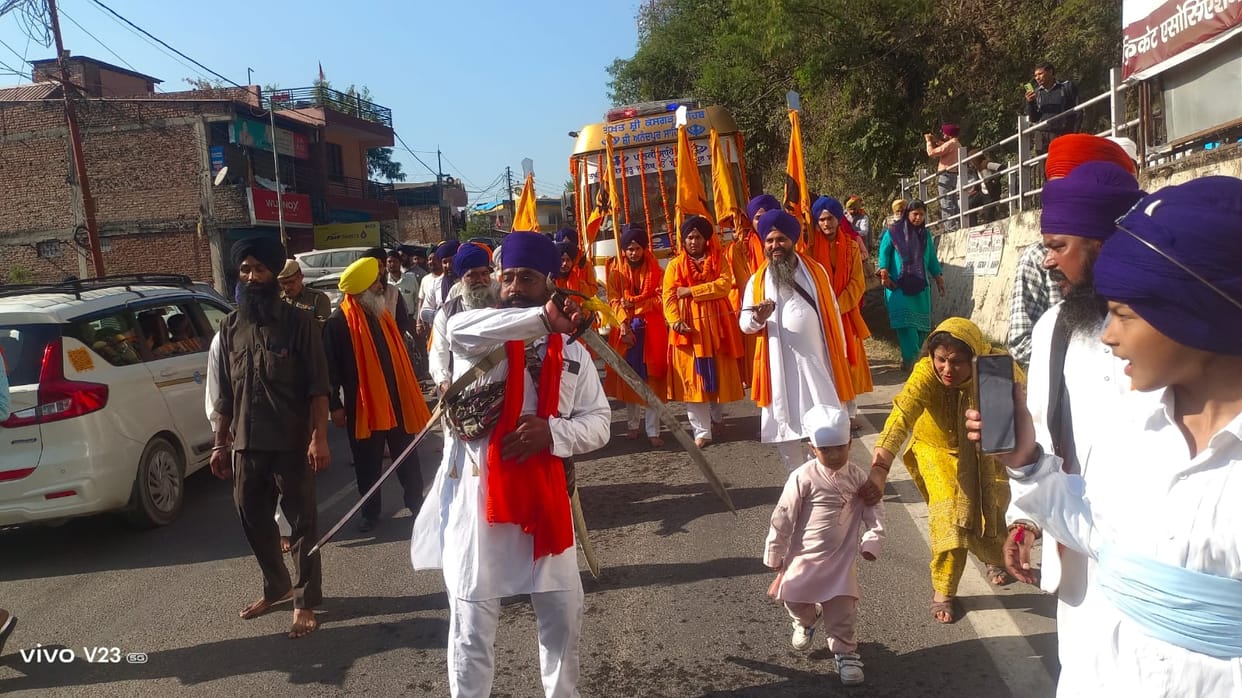 556th Prakash Parva of Guru Nanak Dev Ji celebrated with devotion and enthusiasm