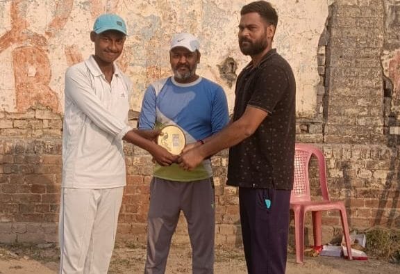 Yash's bowling and Kaushal-Sanskar's batting led to victory for Farid Academy