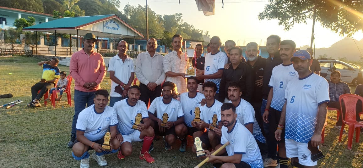 Kangra senior team won the hockey competition