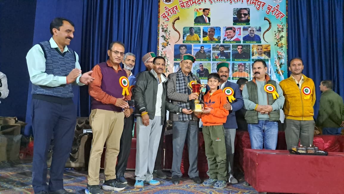 Puneet Gupta became the winner in the senior singles category of badminton