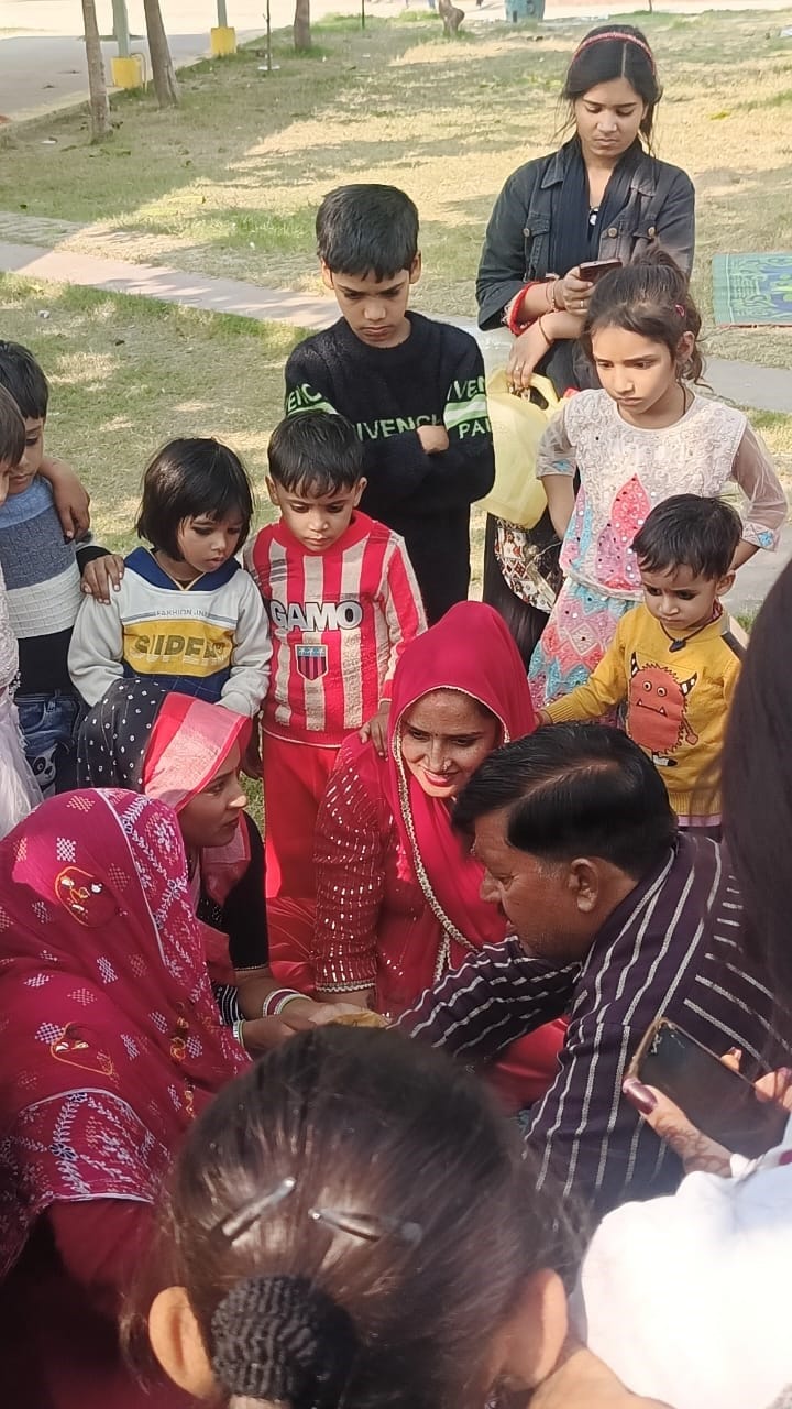 Seema Haider and Sachin perform daughter Meera's tonsure ceremony