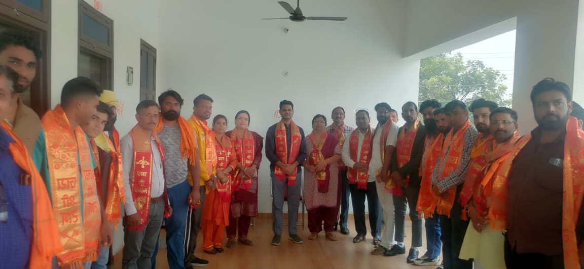 Sonu Gurjar became the district coordinator of Bajrang Dal.