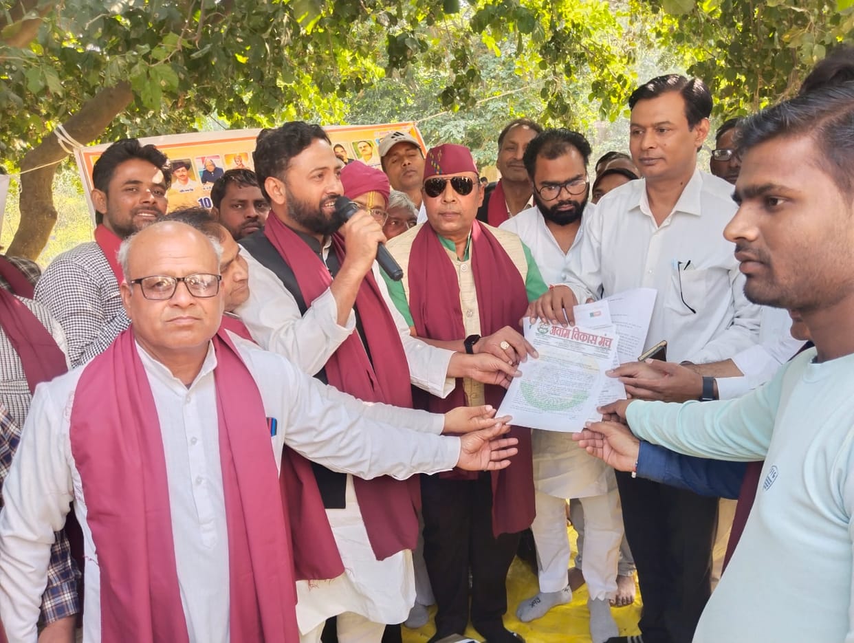 People demand that Dibai should be the headquarters of Kalyan Singh Nagar.