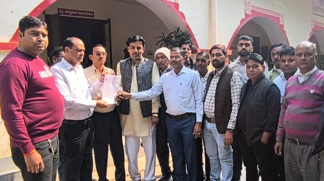 Demand raised for restoration of old pension and end of privatization