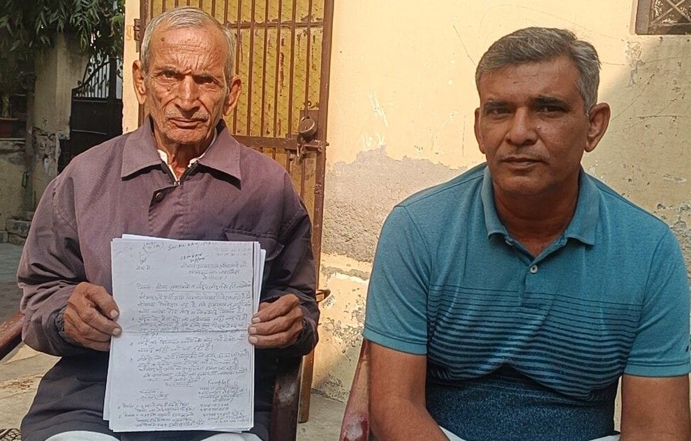 Sewer line damaged in Thana Kalan Road area, plea for solution made to SDM