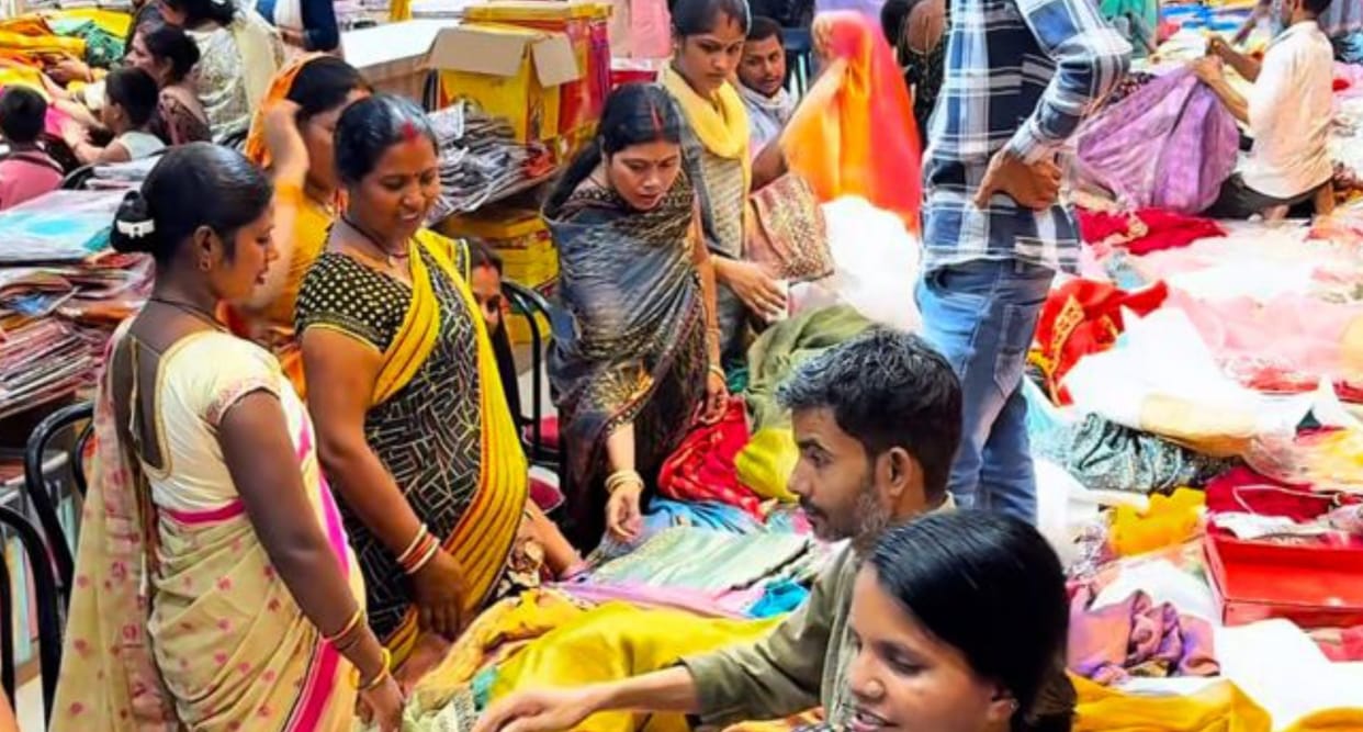 Demand for readymade garments increases during wedding season, shops are crowded