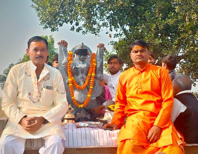 A procession was taken out to install the idol of Shanidev.