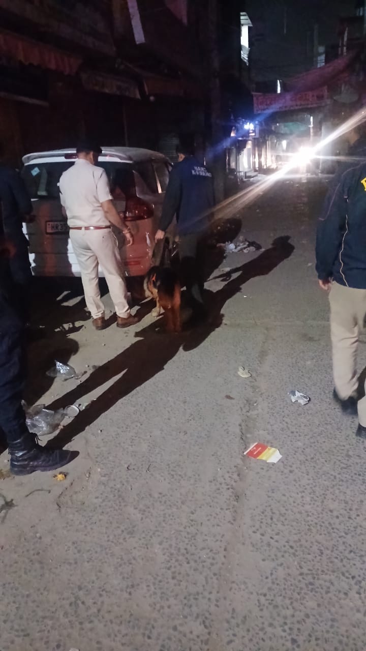Mahendragarh police on alert after Delhi incident, checking vehicles