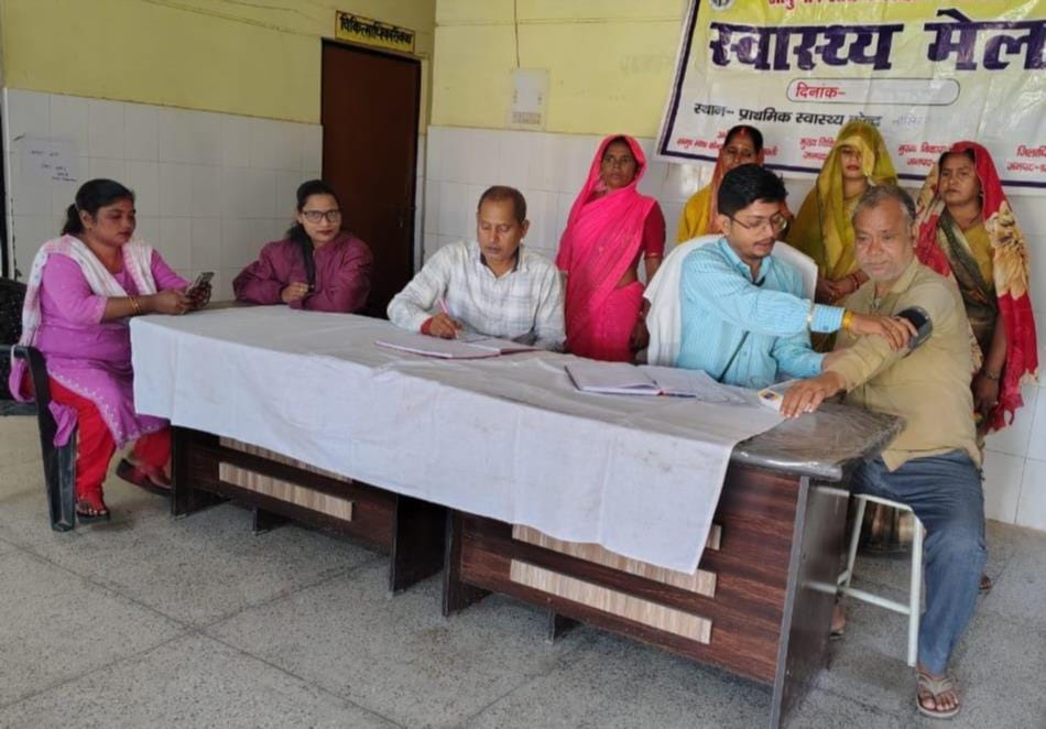 The number of patients suffering from viral fever is high