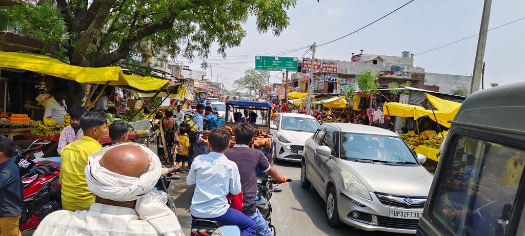 Shopkeepers occupy the tracks, parking spaces are also not untouched.