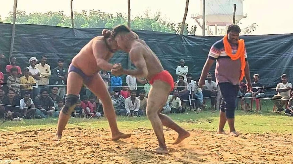 Baba Pathan of Deva defeated Shera of Rajasthan.